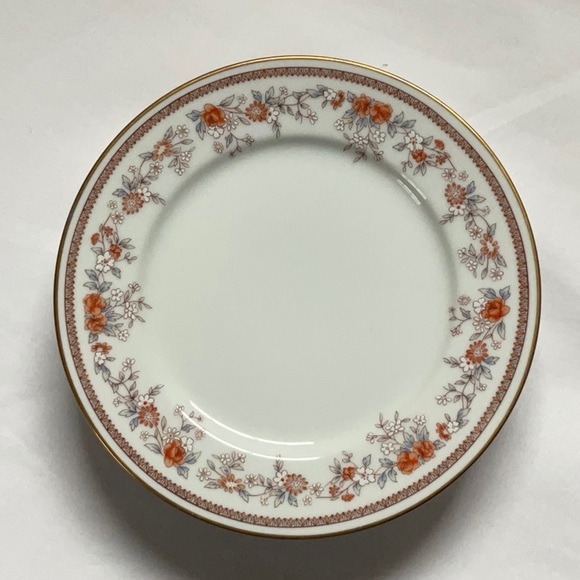 Lenox Other - Lenox Porcelain Bread and Butter Small Plates
Russet Blossoms Set of 4
